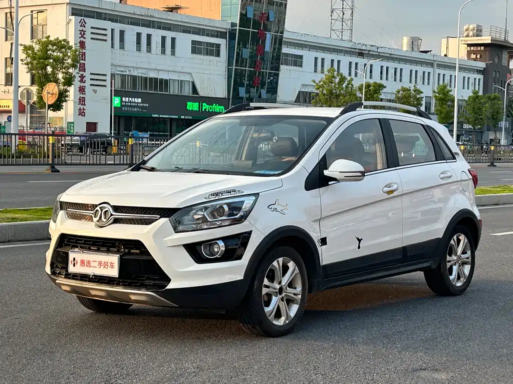 BAIC Senova X25 2016