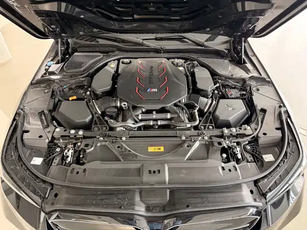 BMW M5 New Energy 2025