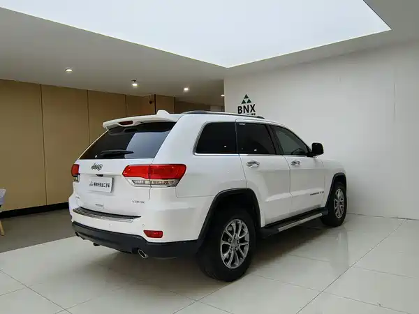 Jeep Grand Cherokee 2015