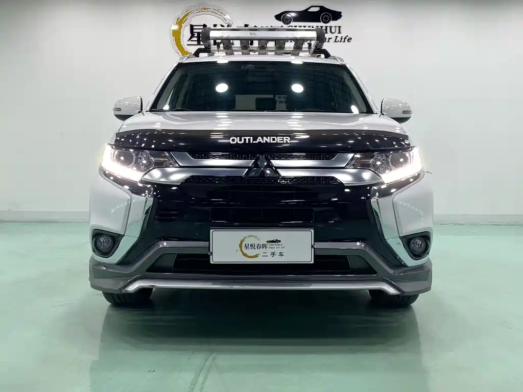 Mitsubishi Outlander 2022