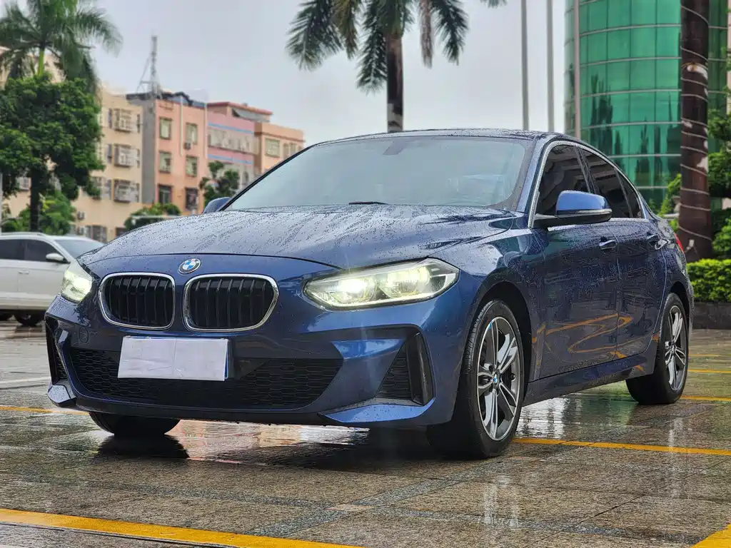 BMW 1 Series 2022