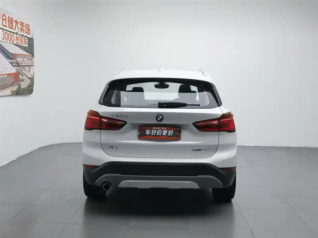 BMW X1 2019 — фото 4