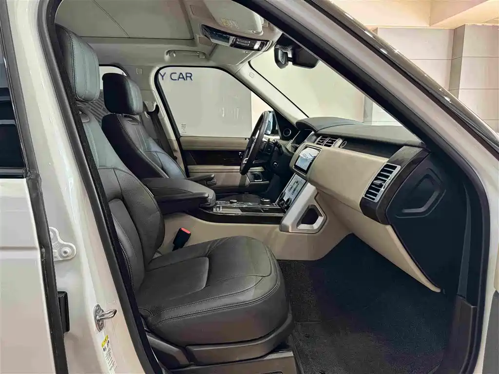 Land Rover Range Rover 2020 — фото 10