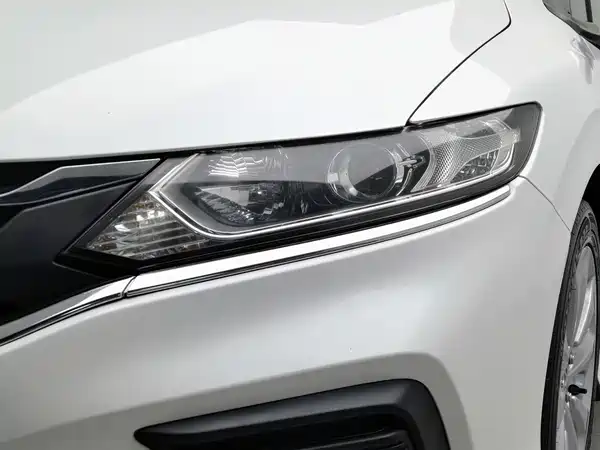Honda Jade 2018