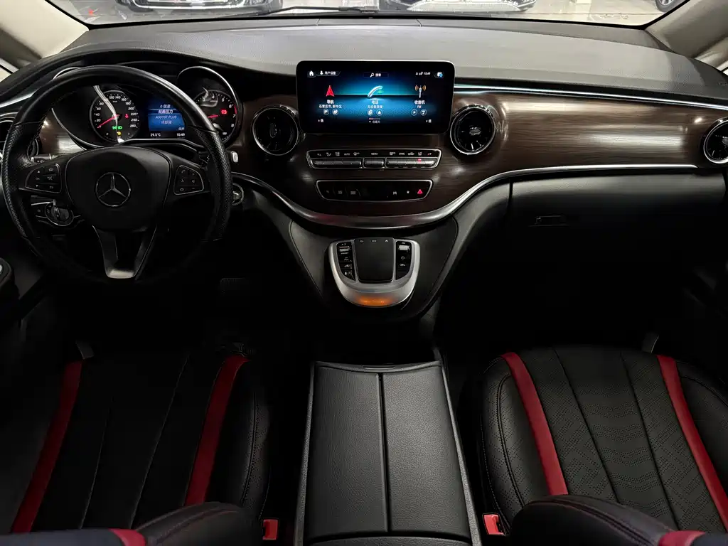 Mercedes-Benz V-Class 2022