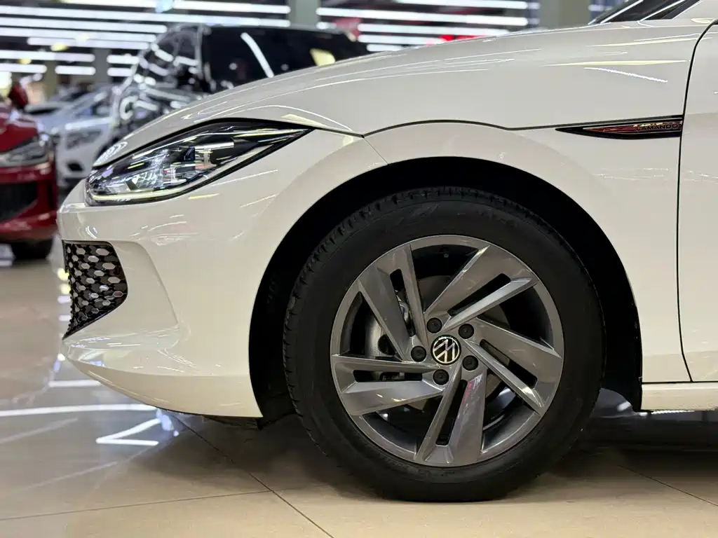 Volkswagen Lamando 2023