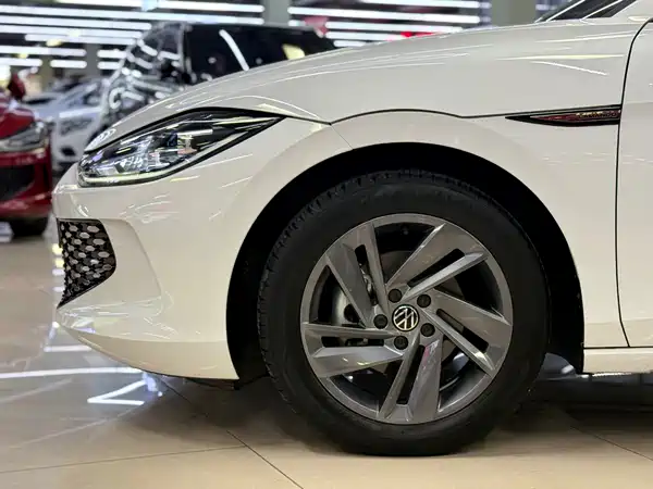 Volkswagen Lamando 2023