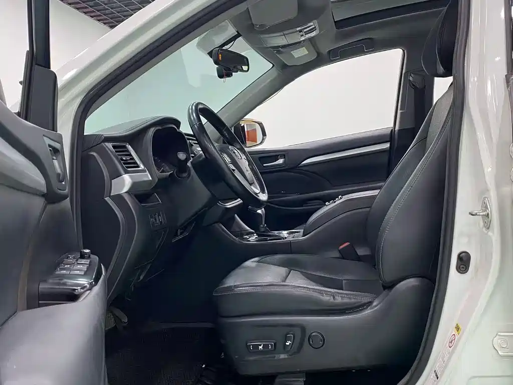 Toyota Highlander 2017