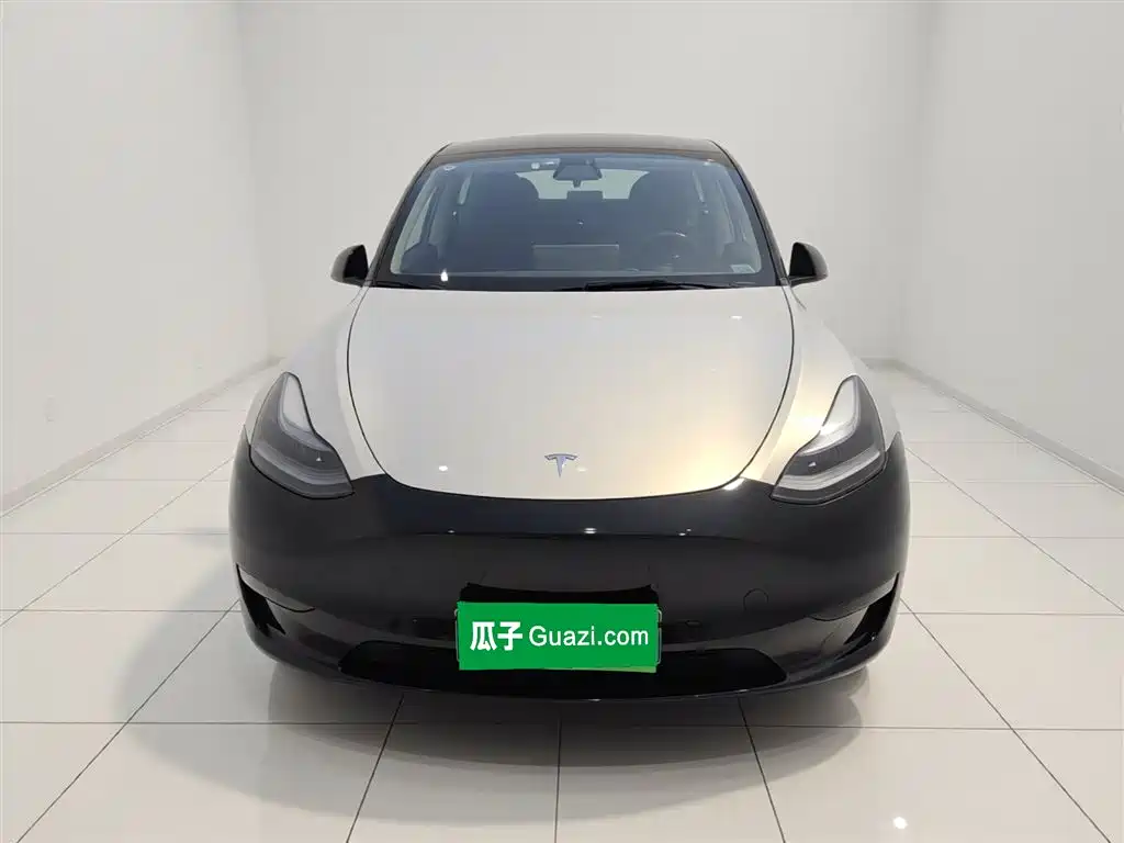 Tesla Model Y 2021 — фото 24
