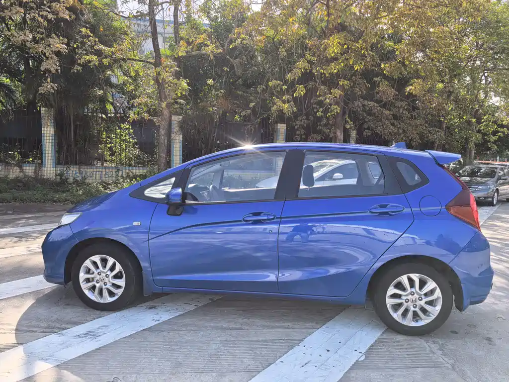 Honda Fit 2019 — фото 8