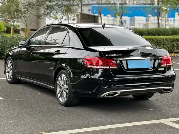 Mercedes-Benz E-Class 2015