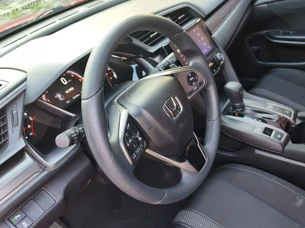 Honda Civic 2020 — фото 14