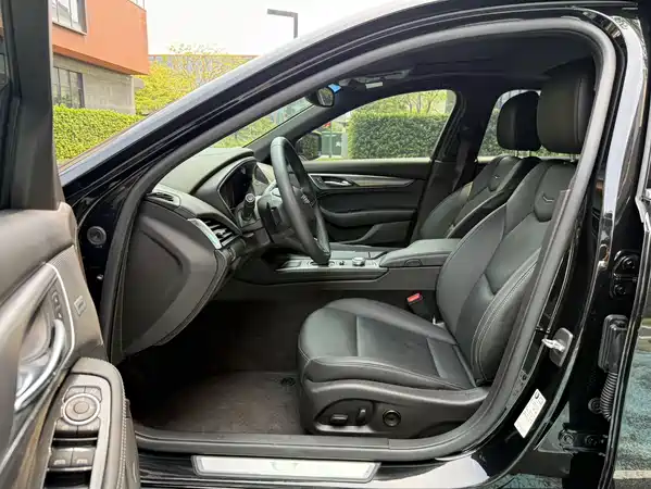 Cadillac CT5 2022