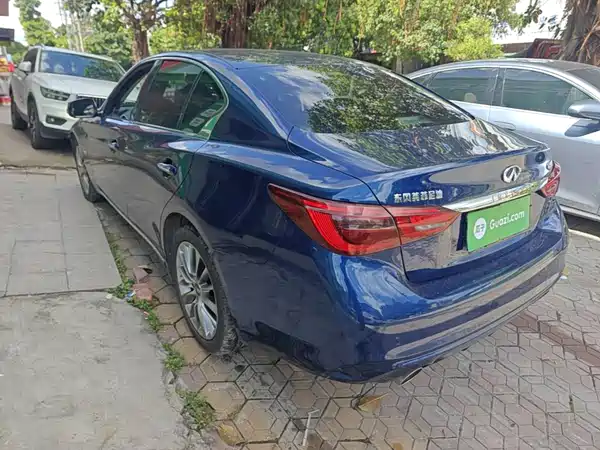 Infiniti Q50L 2018