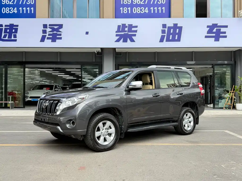 Toyota Prado 2016 — фото 1