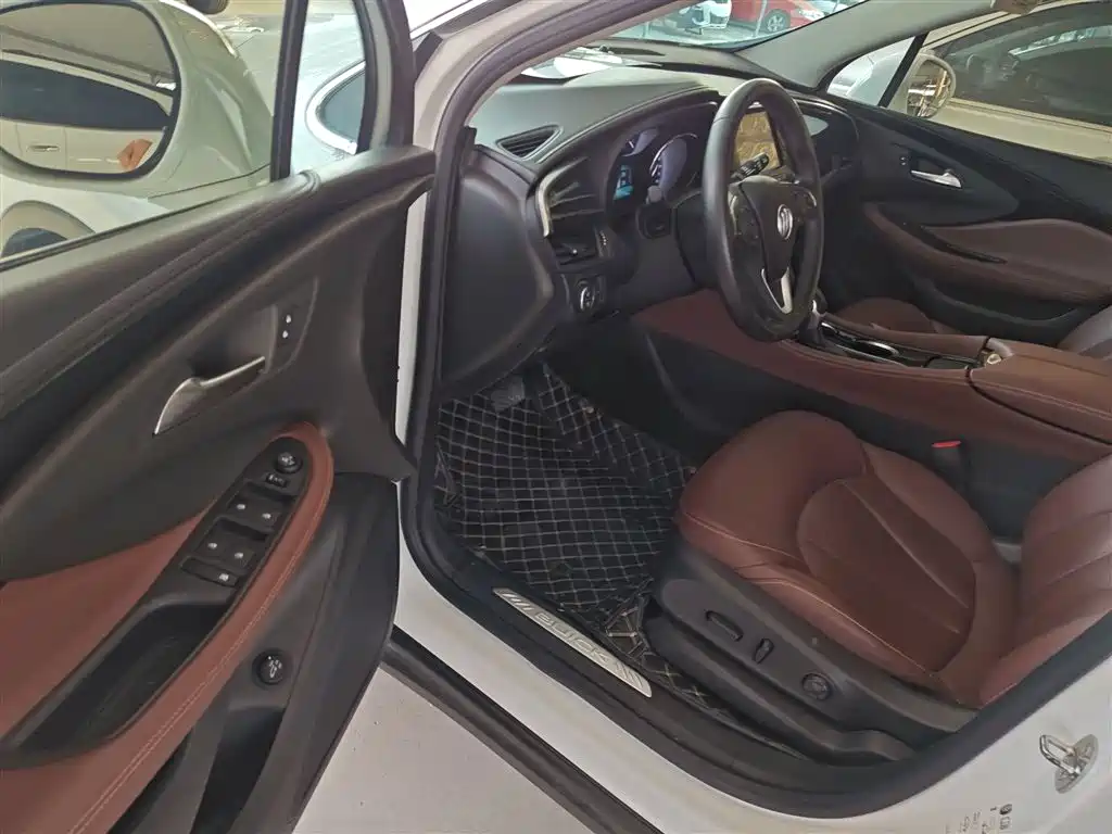Buick Envision Plus 2019 — фото 16