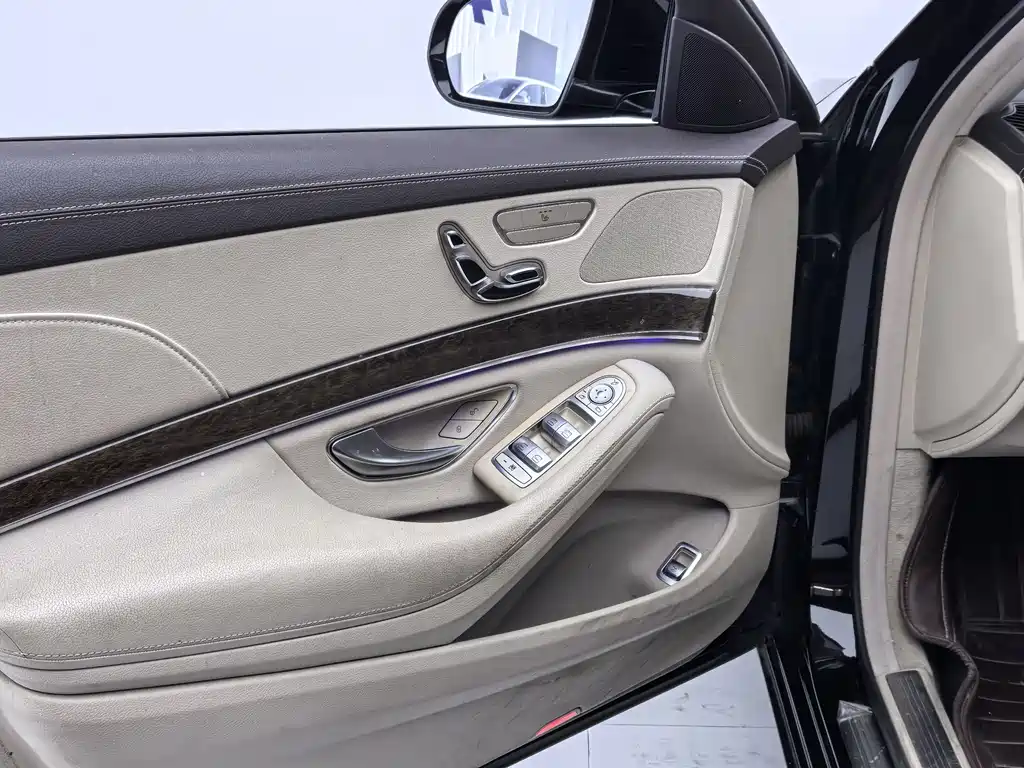 Mercedes-Benz S-Class 2016 — фото 17
