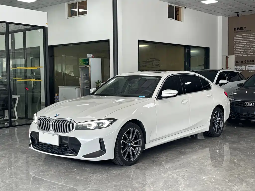 BMW 3 Series 2023