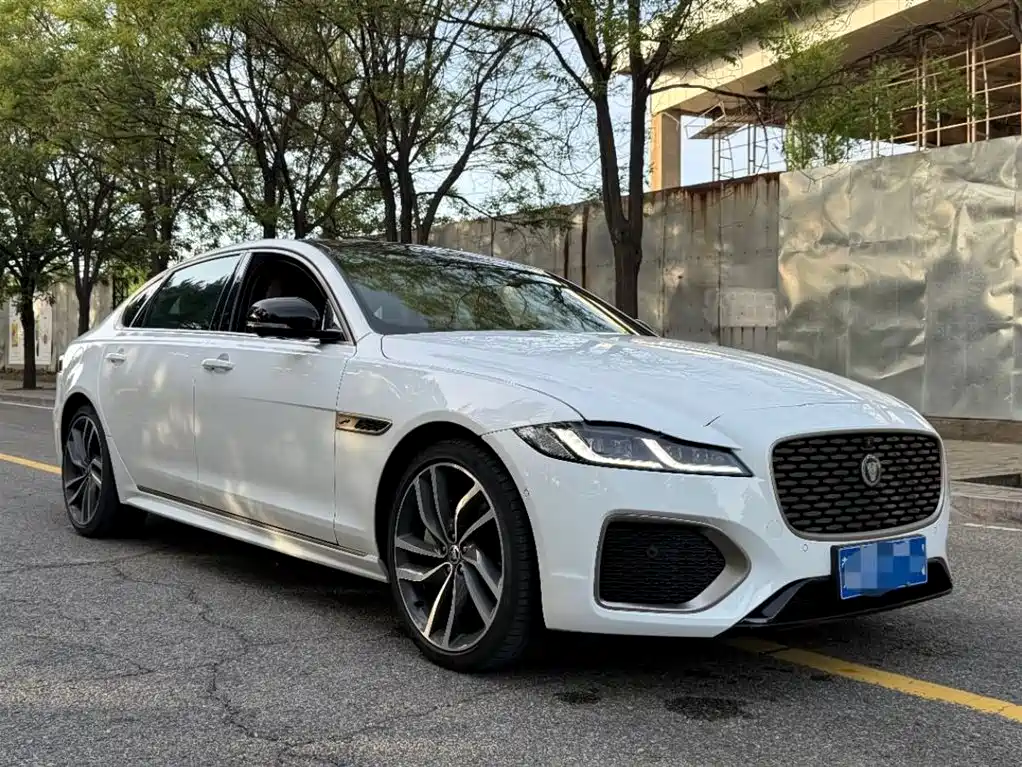 Jaguar XFL 2024