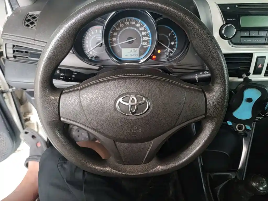 Toyota Vios 2016 — фото 11