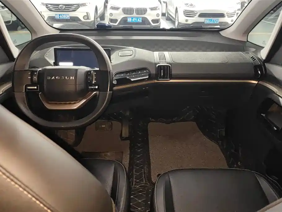 Baojun KiWi EV 2022 — фото 11