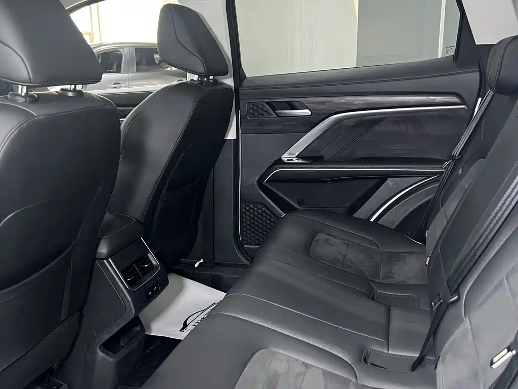 Haval H6 2022 — фото 17