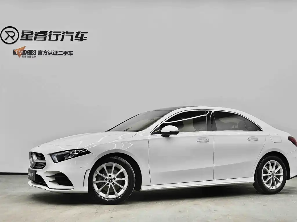 Mercedes-Benz A-Class 2022 — фото 1