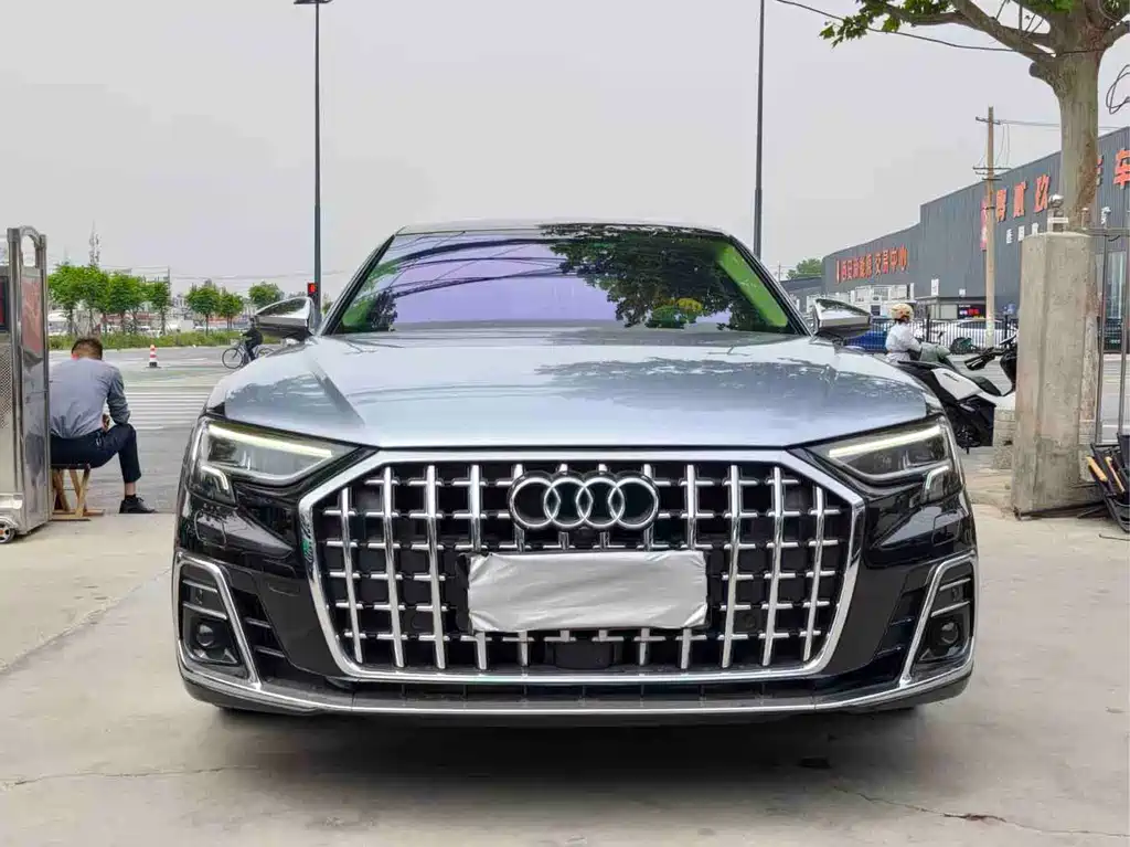 Audi A8 2023