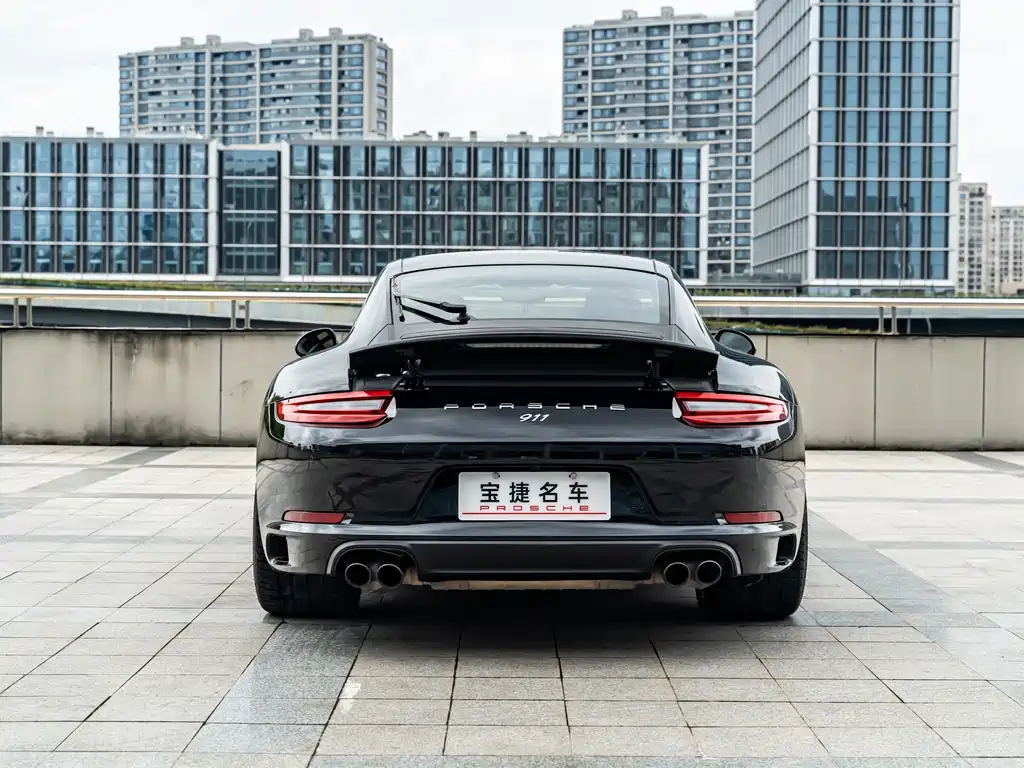 Porsche 911 2019