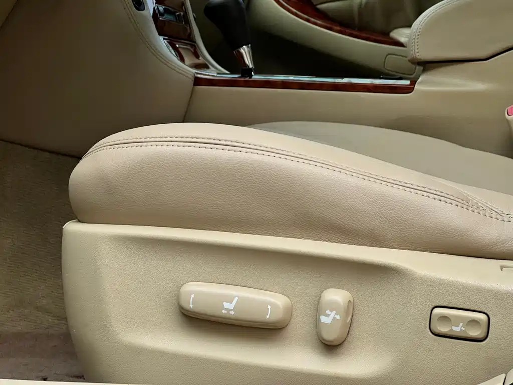 Toyota Crown 2008 — фото 12