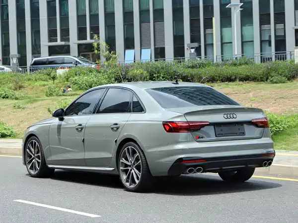 Audi S4 2022