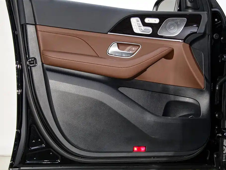 Mercedes-Benz GLE 2025 — фото 17