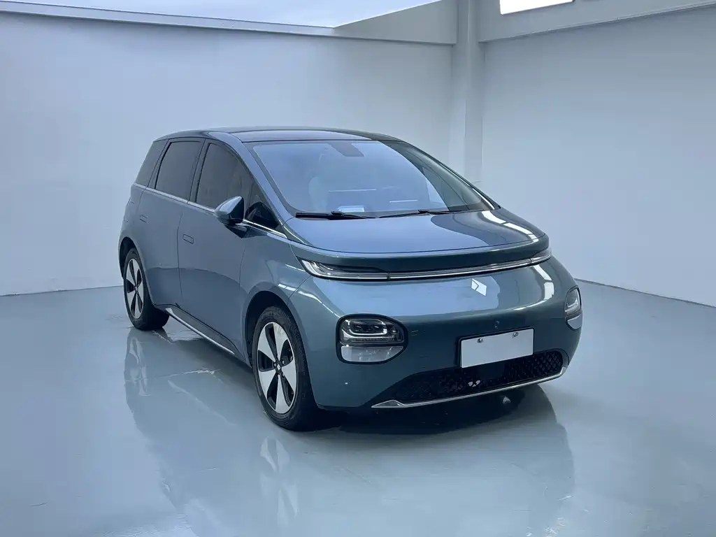Baojun Yunduo 2023