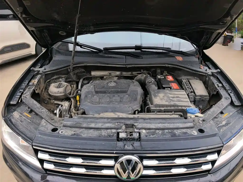 Volkswagen Tiguan L 2020 — фото 20