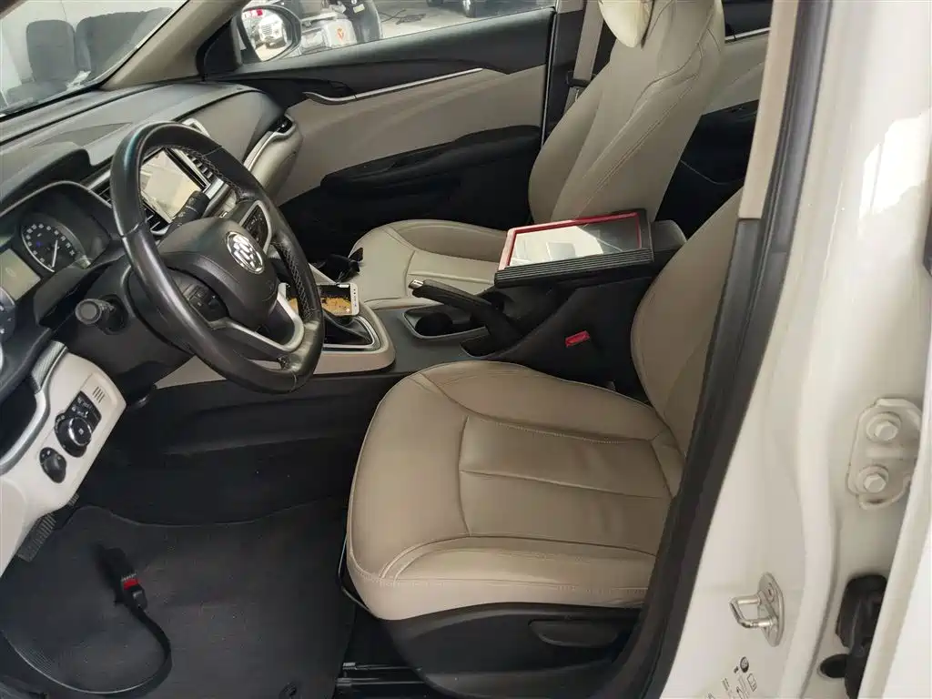 Buick Excelle 2020 — фото 15