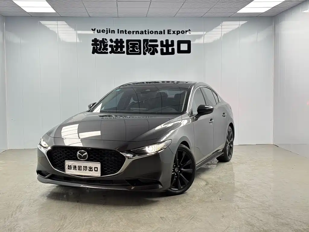 Mazda 3 Axela 2022