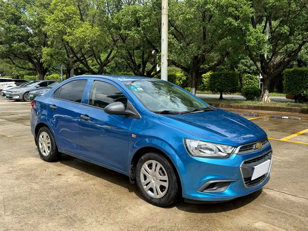 Chevrolet Aveo 2015