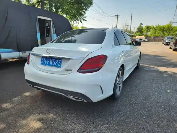 Mercedes-Benz C-Class 2019