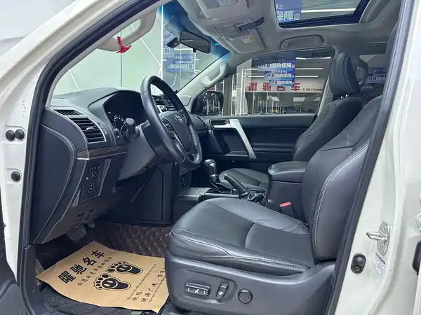 Toyota Prado 2019