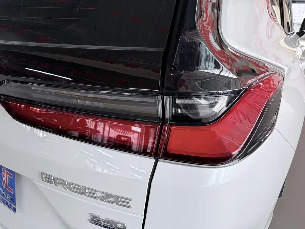 Honda Breeze 2025 — фото 18