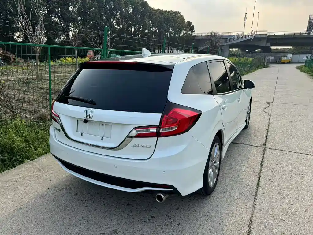 Honda Jade 2019 — фото 6