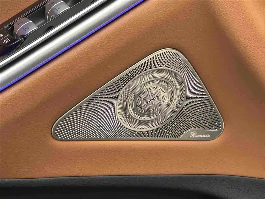 Mercedes-Benz Maybach S-Class 2022 — фото 18