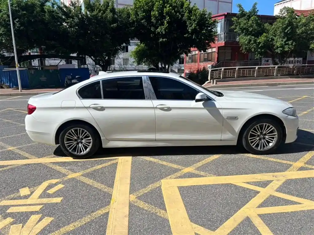 BMW 5 Series 2014