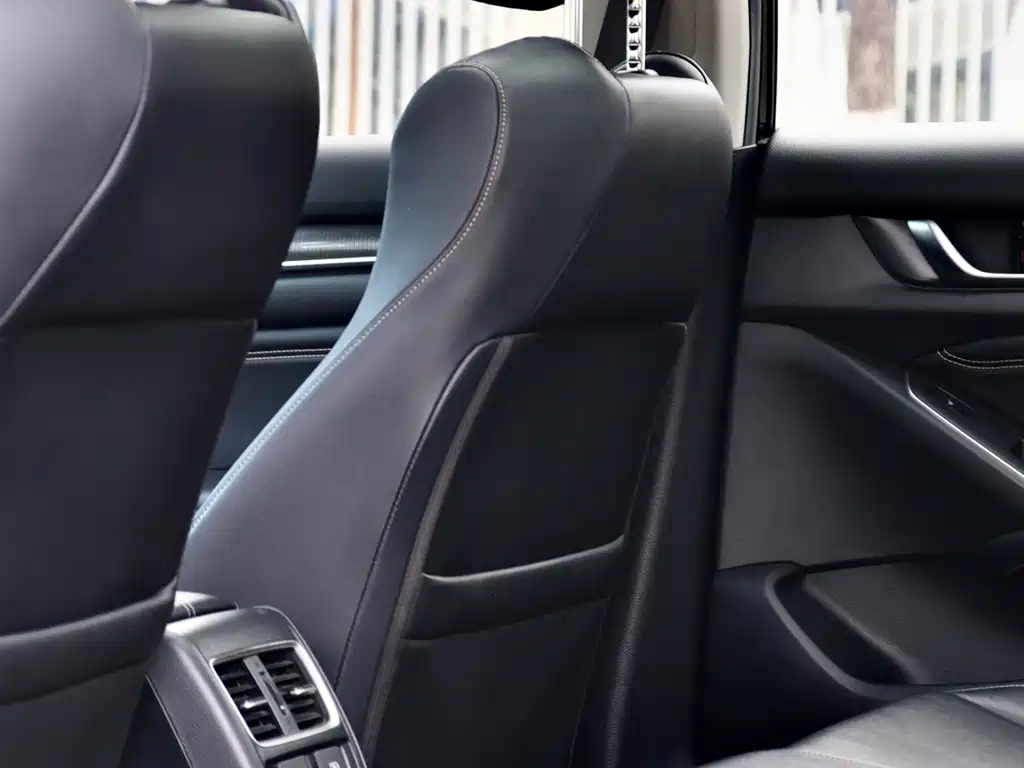 Honda Accord 2023 — фото 10