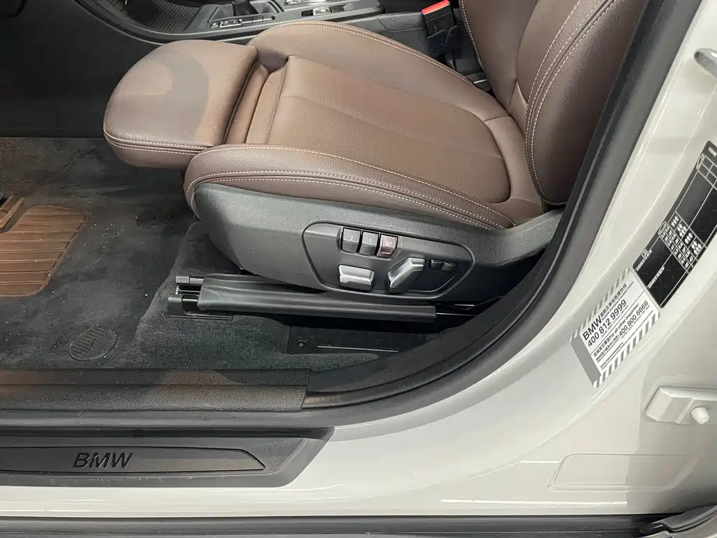 BMW X1 2022 — фото 9