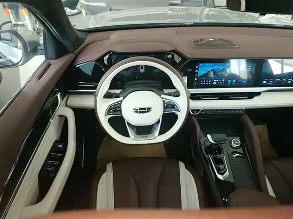 Geely Xingyue L 2021