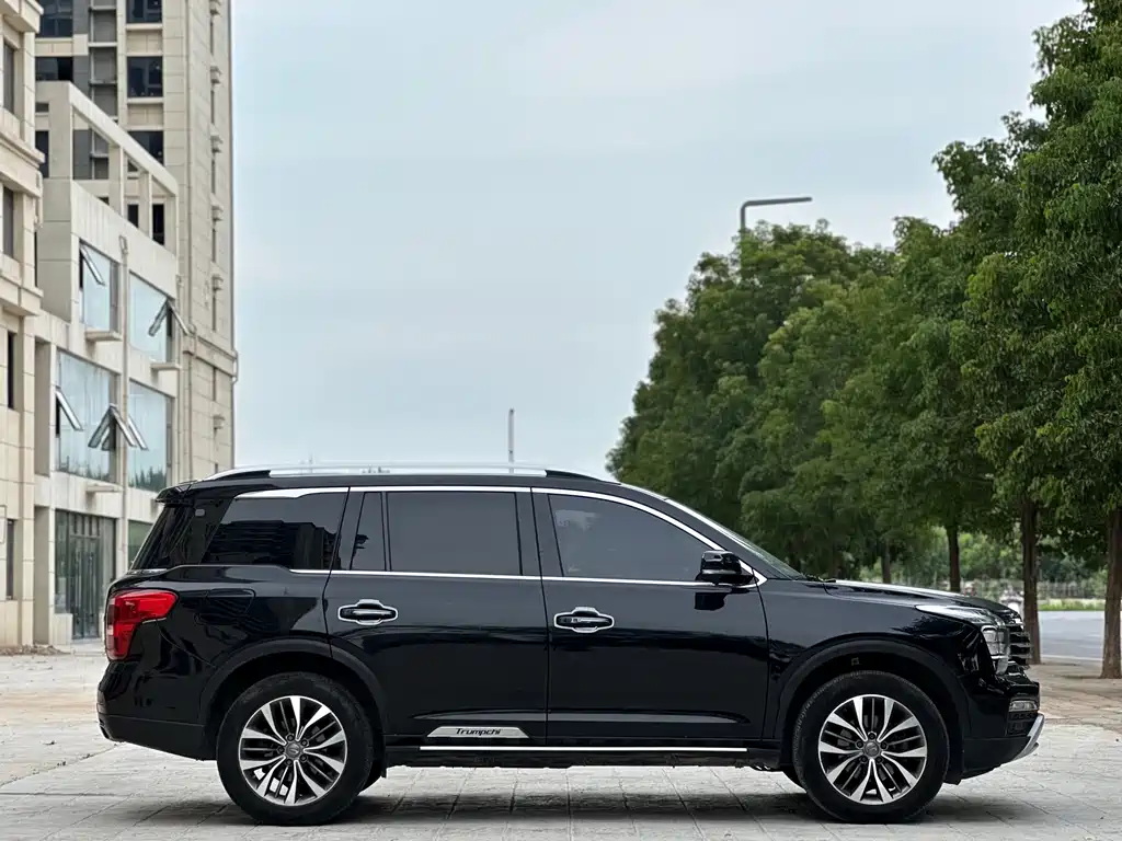 GAC Motor Trumpchi GS8 2018 — фото 9