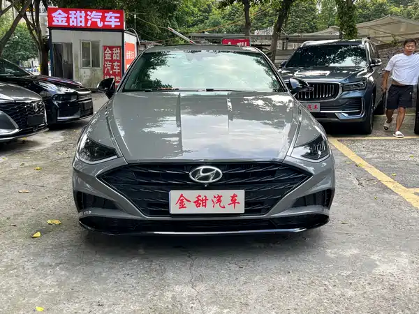 Hyundai Sonata 2021
