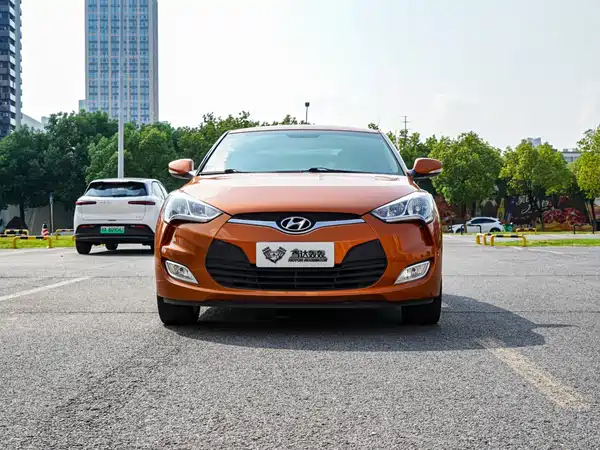 Hyundai Veloster 2015