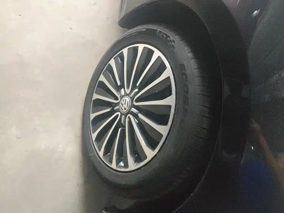 Volkswagen Passat 2021